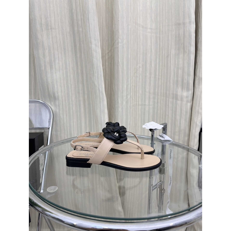 Ch*el black & cream camellia flower jelly sandals beige