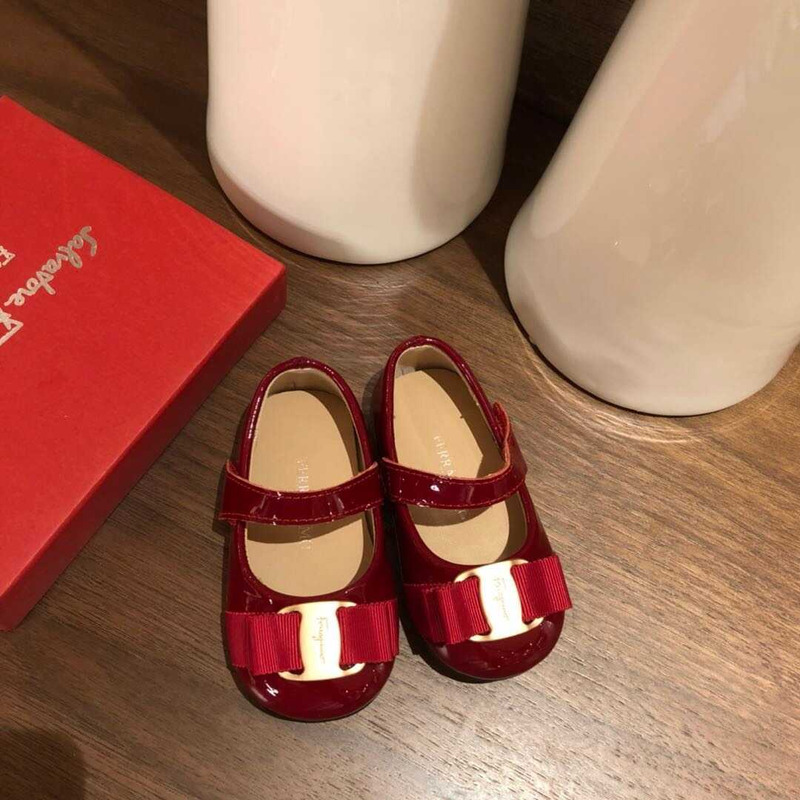 Ferragamo Kids Flat Shoes Red