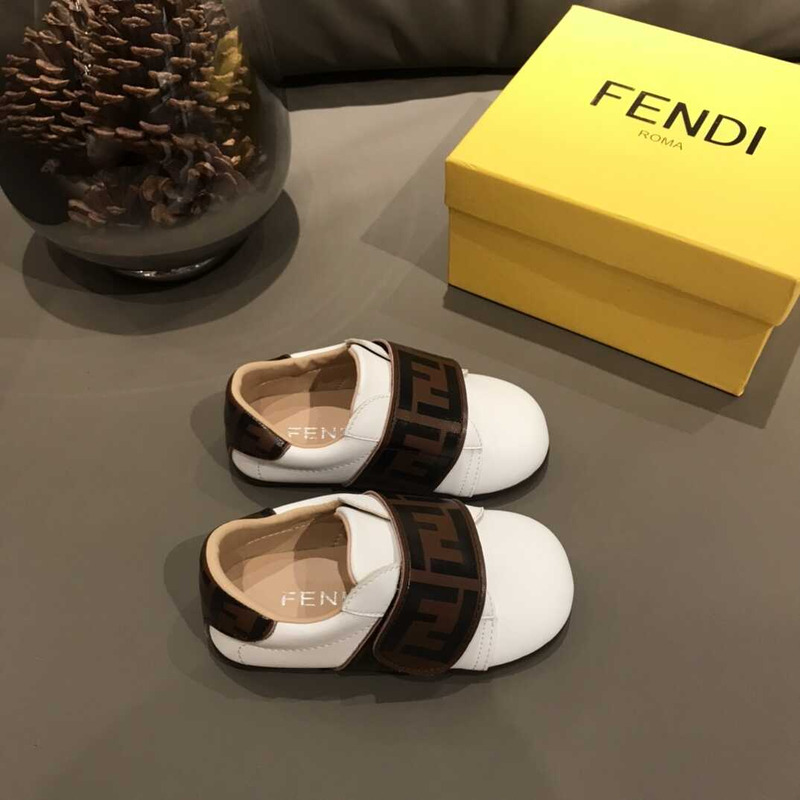 F**di  kids ff logo shoes white