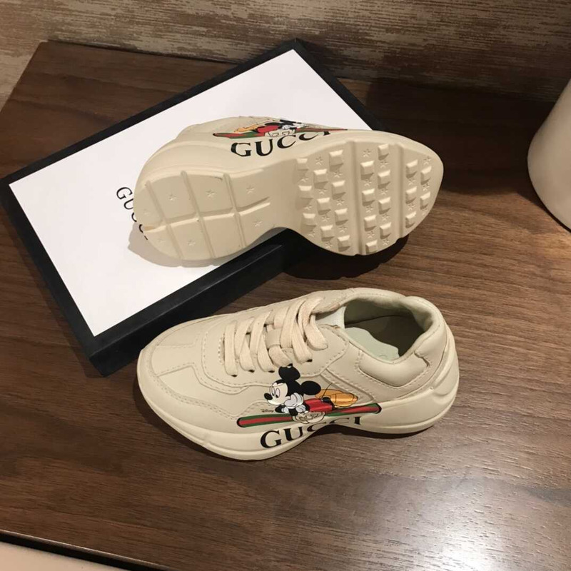 G*u*i  logo x disney kids  sneakers