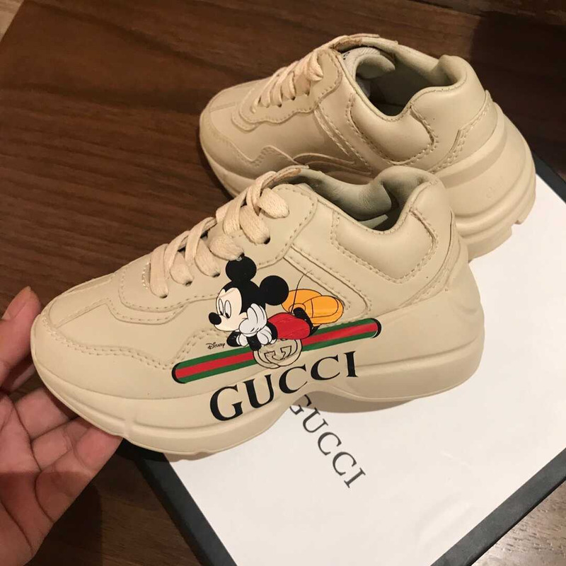 G*u*i  logo x disney kids  sneakers