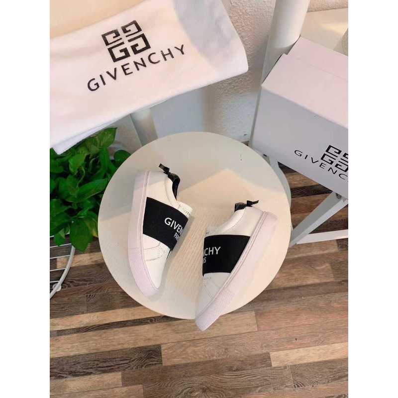 Givenchy Kids White&Black Sneakers