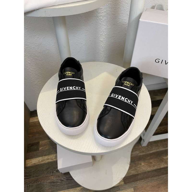 Givenchy Logo Kids Sneakers Black