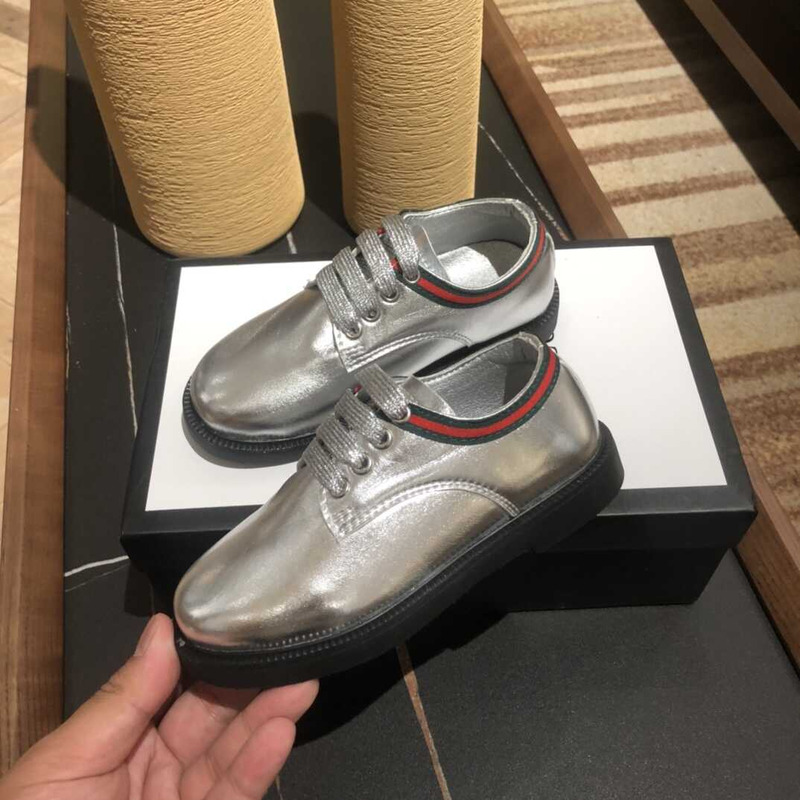 G*u*i kids leather shoes silver