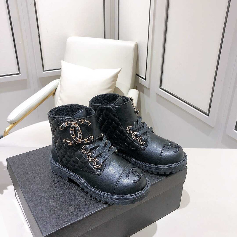 Ch*el kids cc chain buckle leather boots