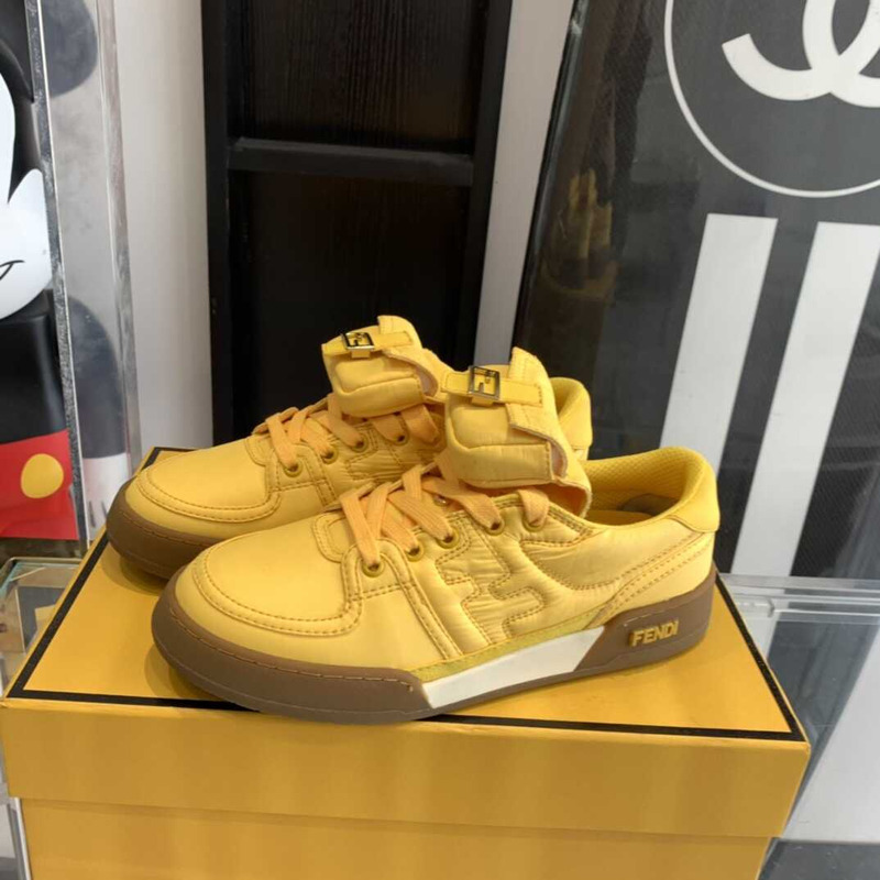 F**di match low-tops sneakers in yellow