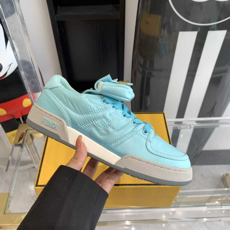 F**di match low-tops sneakers in light blue