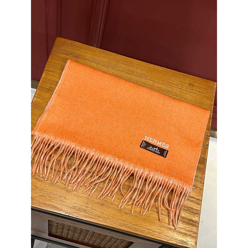 H**mes scarf orange