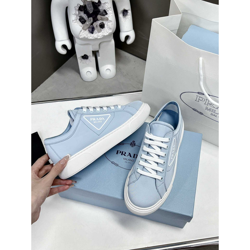 Pra*a logo print low top sneakers blue