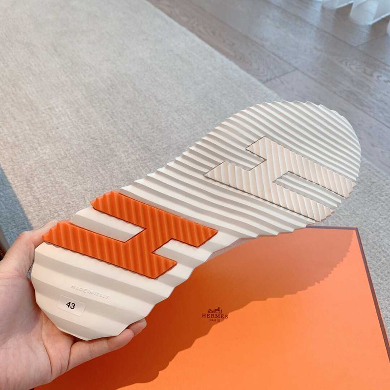 H**mes bouncing sneaker orange gray