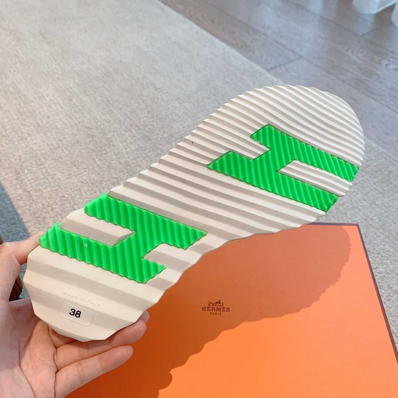 H**mes bouncing sneaker green