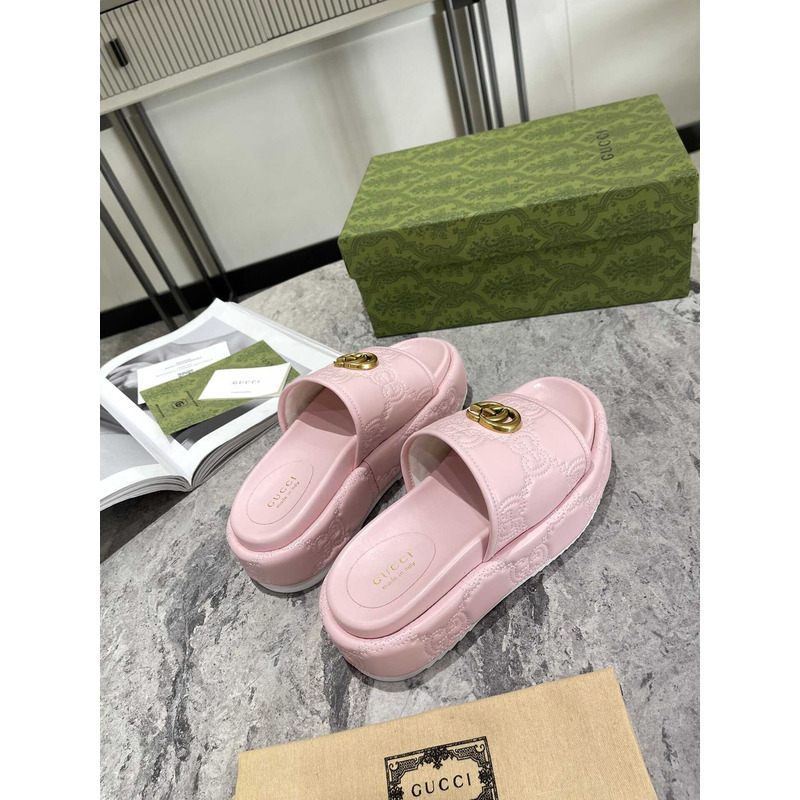 G*u*i platform sandals pink