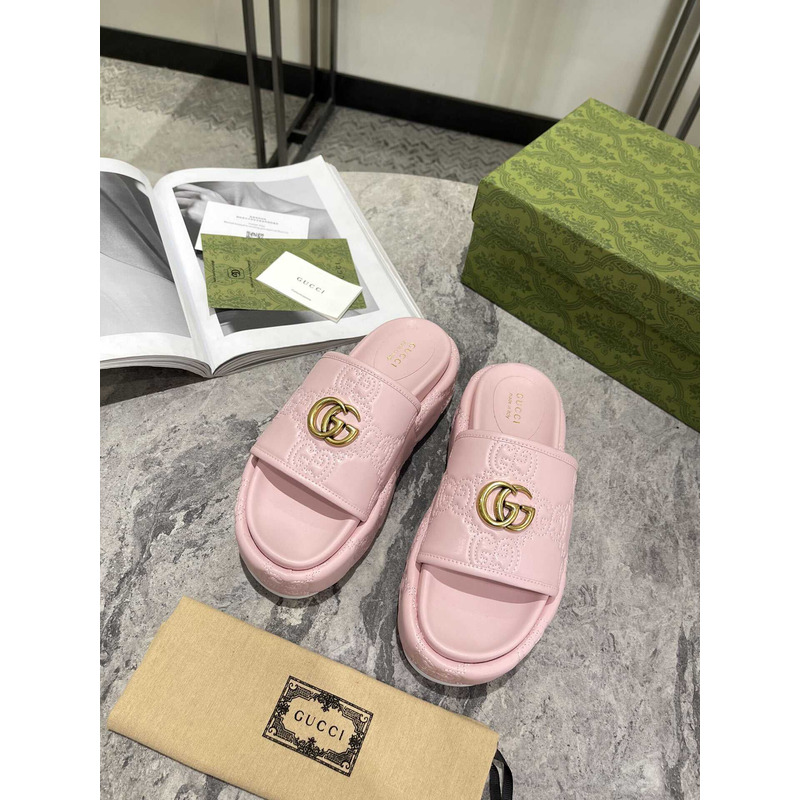 G*u*i platform sandals pink