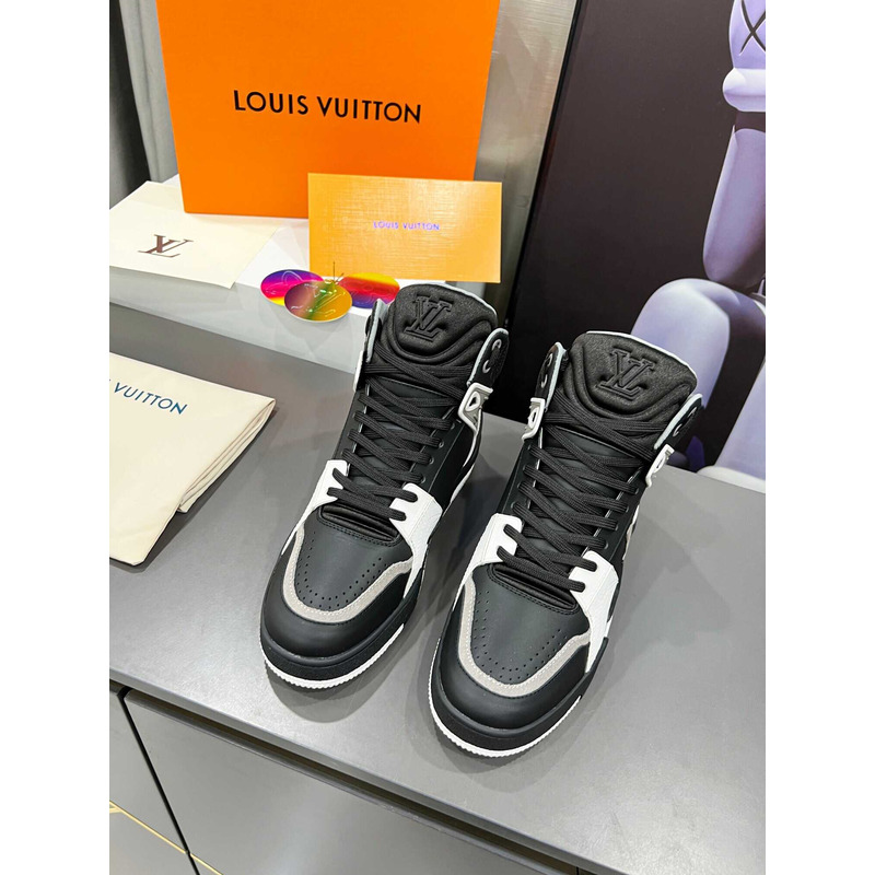 l**is V*t*n trainer high top black