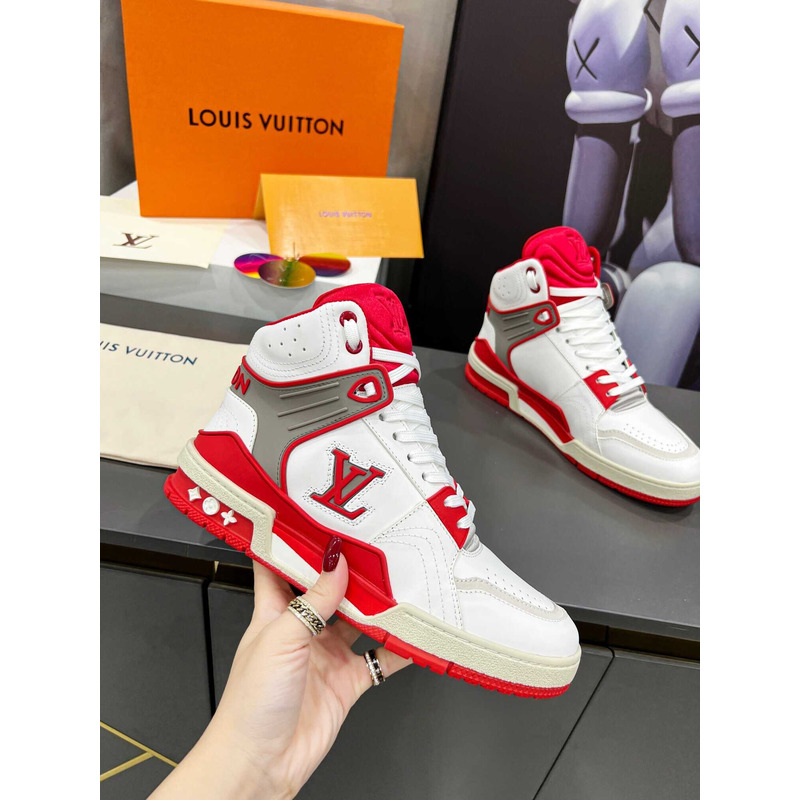 l**is V*t*n trainer high top red