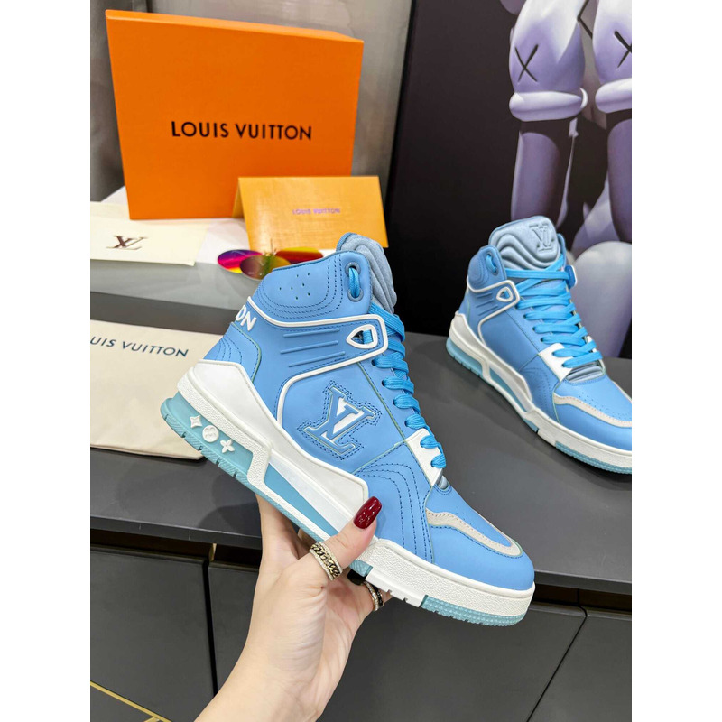 l**is V*t*n trainer high top blue