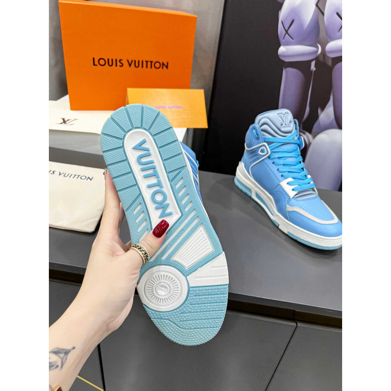 l**is V*t*n trainer high top blue