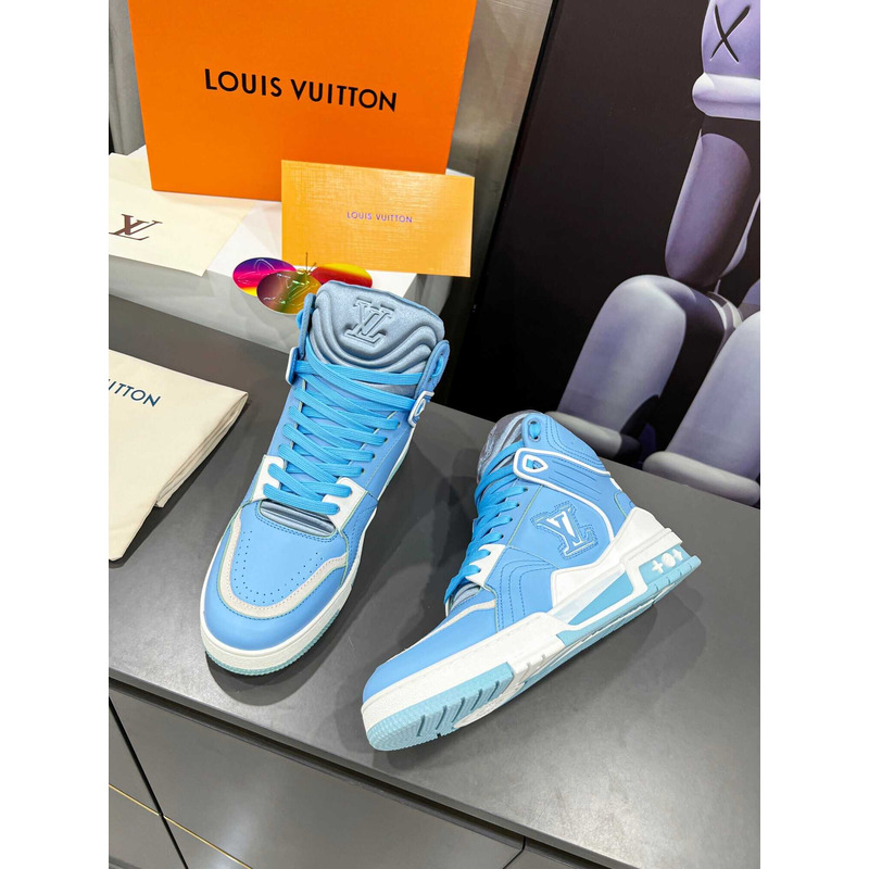 l**is V*t*n trainer high top blue