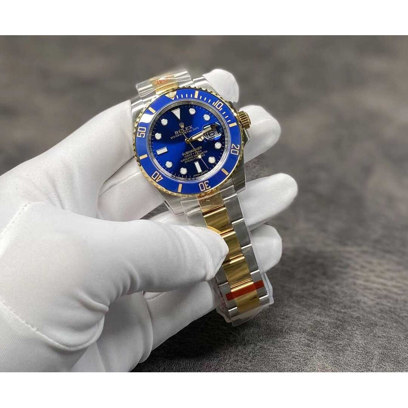 Rolex Submariner Date Oyster 41mm Oystersteel and Yellow Gold