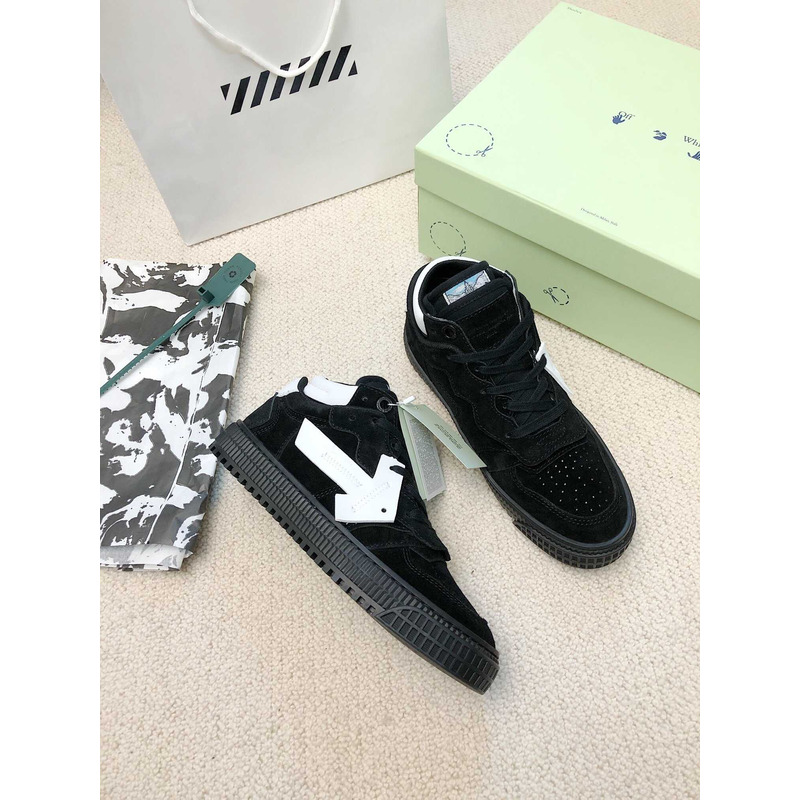 Off White Off Court Low Top Black White