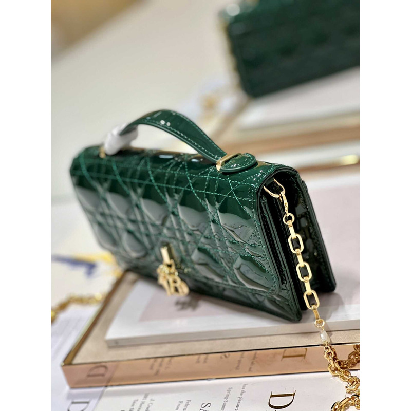 D*or mini miss D*or bag patent leather green