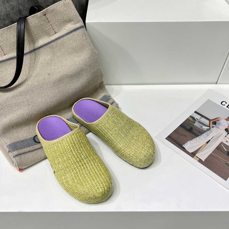 Marni Green Fussbett Sabot Loafers