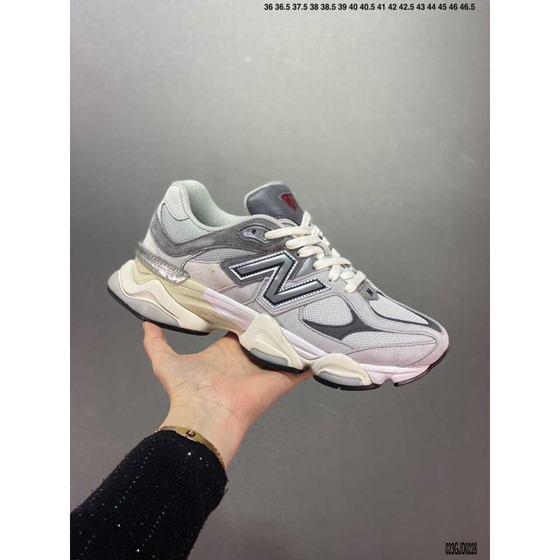 New Balance 9060 Sneakers Grey