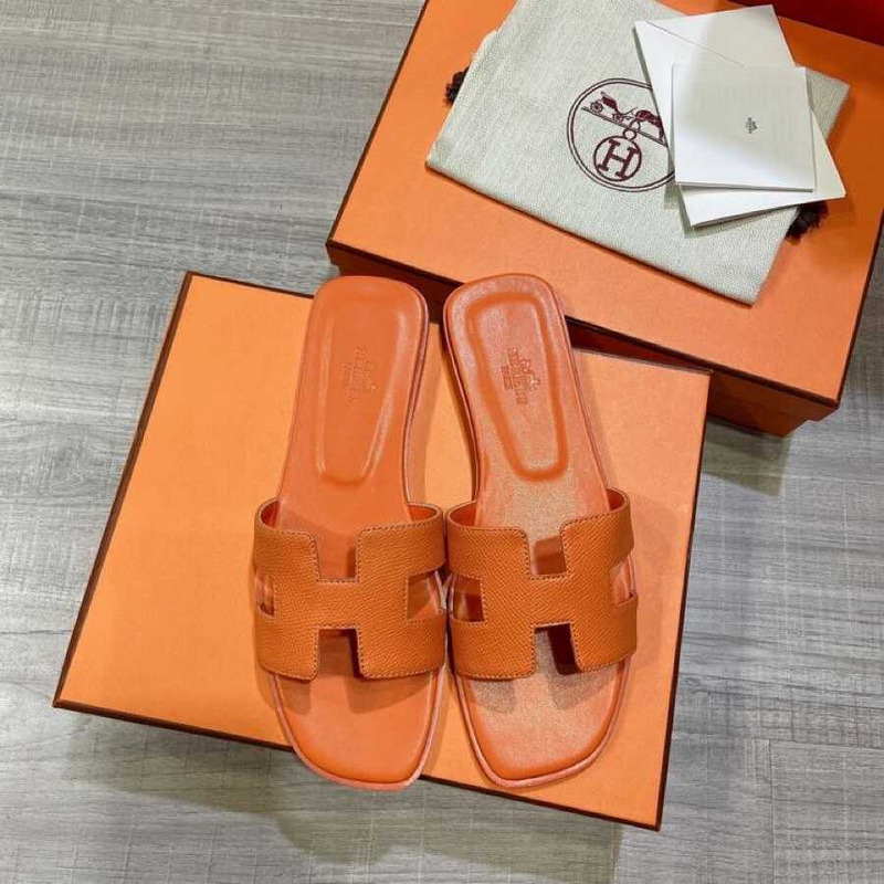 H**mes orange leather sandal