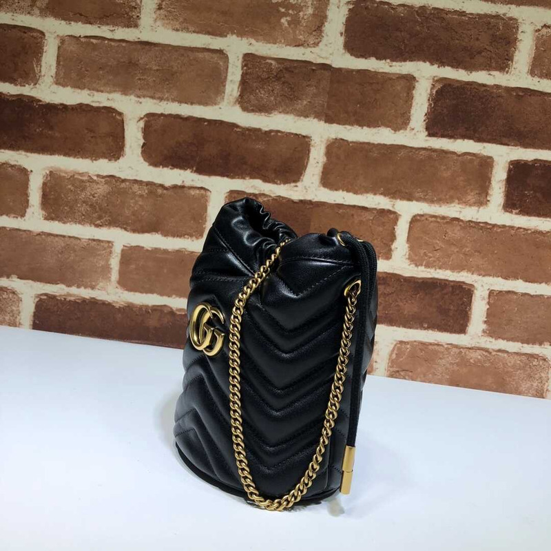 G*u*i gg marmont mini bucket bag