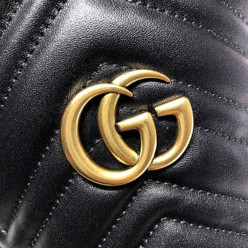 G*u*i gg marmont mini bucket bag