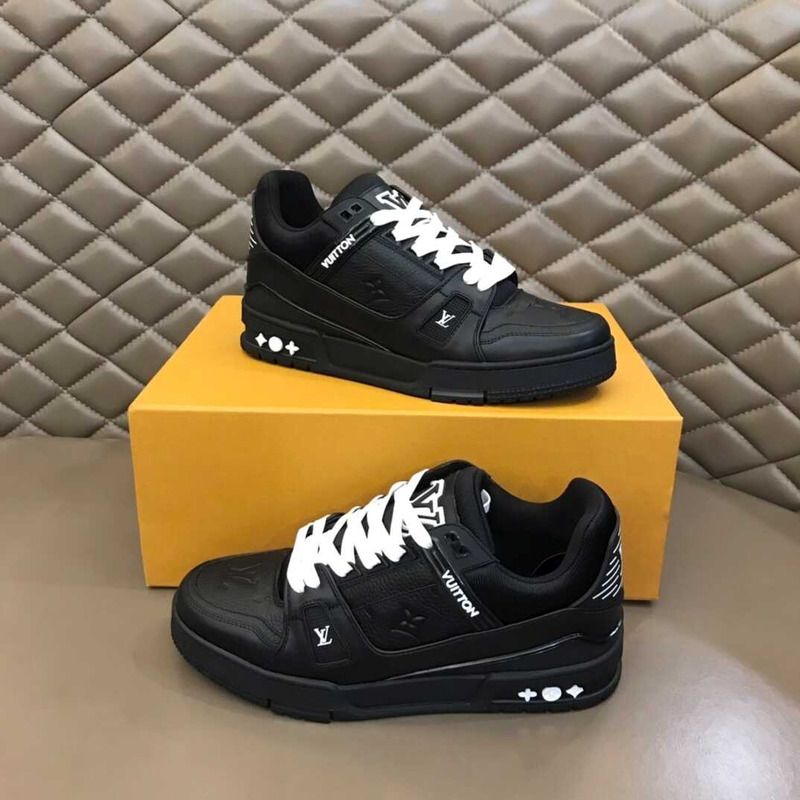 l**is V*t*n black trainer sneakers