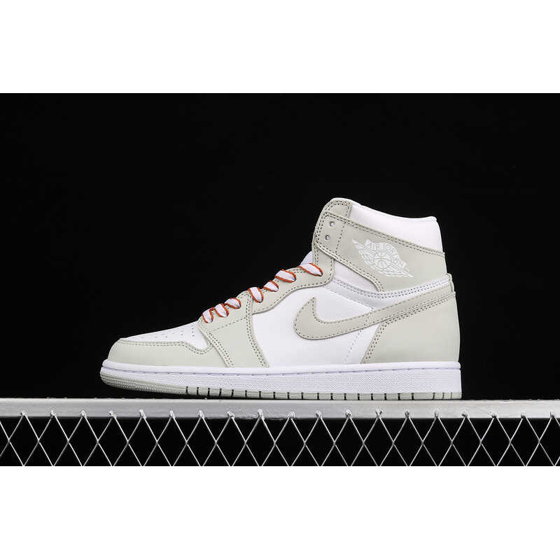 Nike Air Jordan 1 Retro High OG Seafoam Healing White Orange