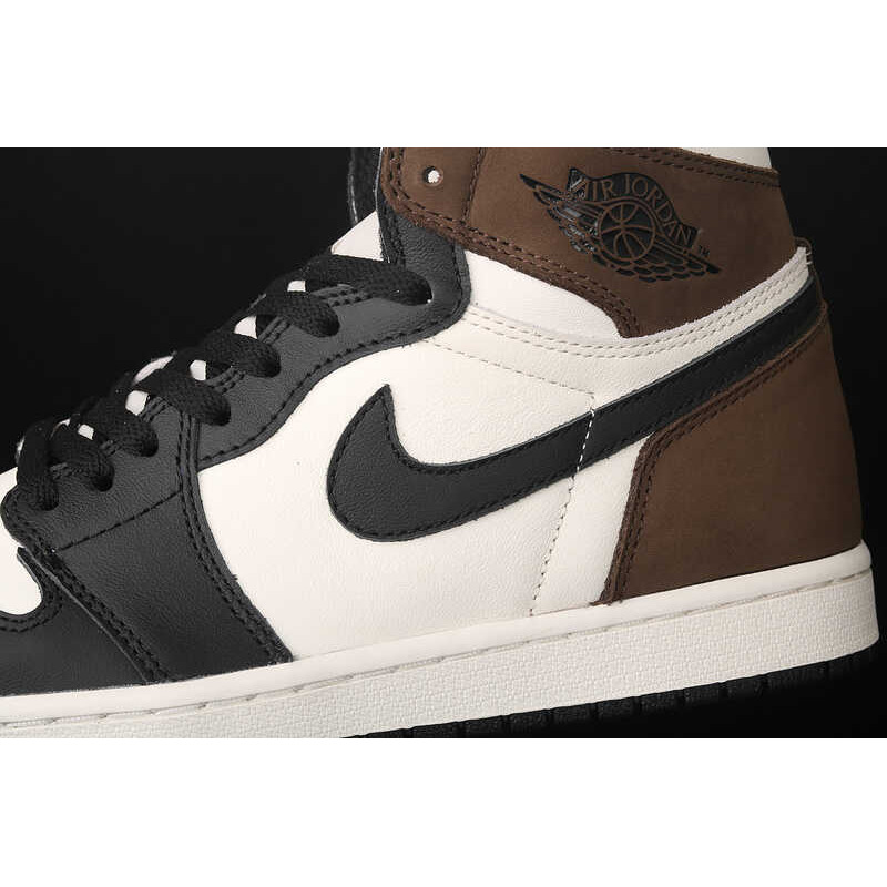 Nike Air Jordan 1 Retro High OG“Dark Mocha”