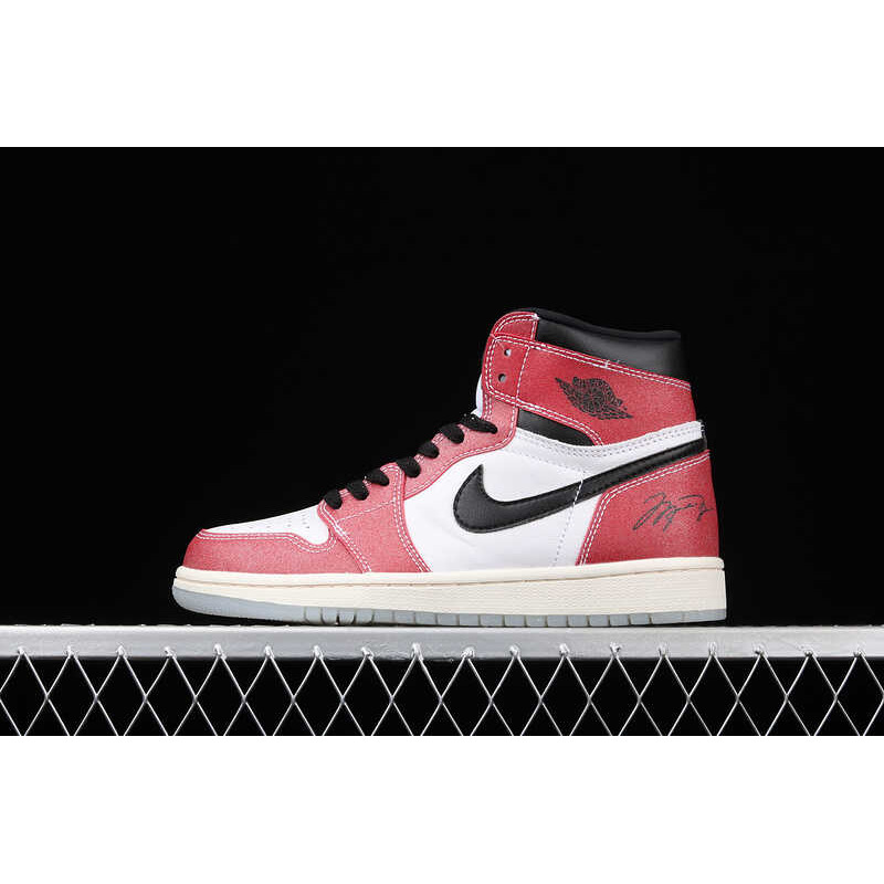 Nike Air Jordan 1 Retro High OG \