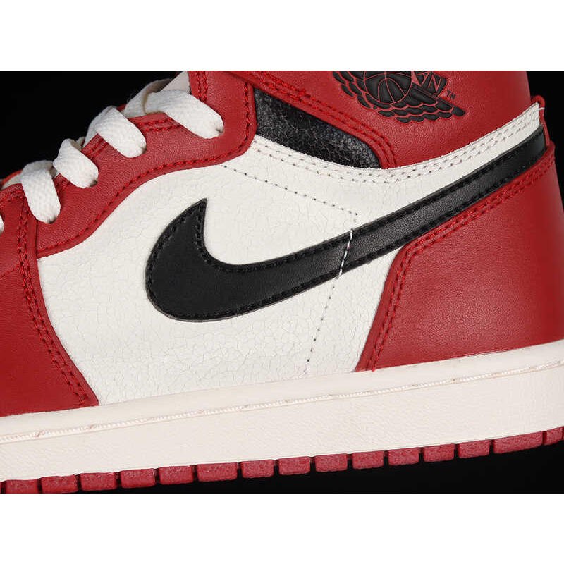 Nike Air Jordan 1 Retro High OG “Chicago”