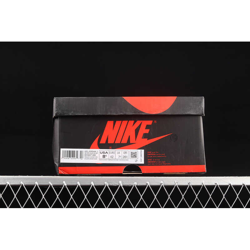 Nike Air Jordan 1 Retro High OG \