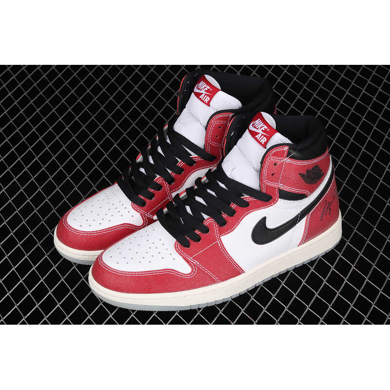 Nike Air Jordan 1 Retro High OG \"Trophy Room - With Black Laces\"