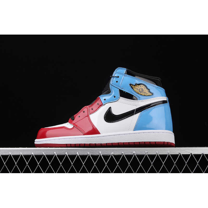 Air Jordan 1 Retro High Fearless \''UNC Chicago\''