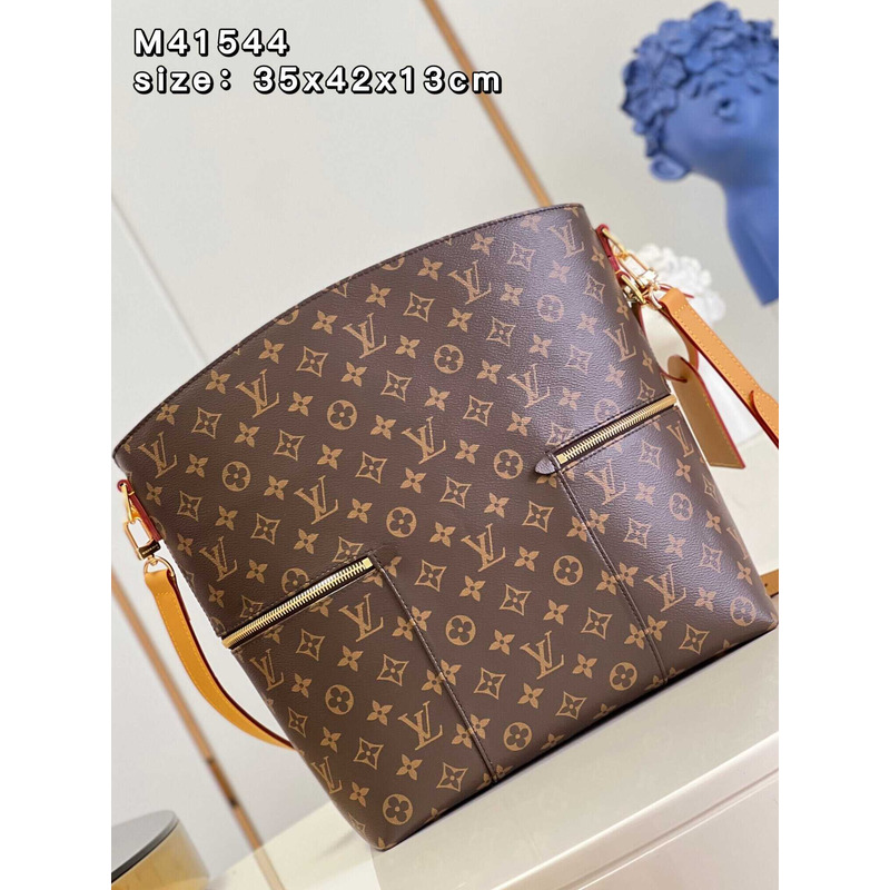 l**is V*t*n melie monogram canvas