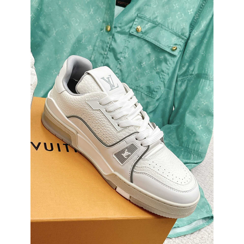 l**is V*t*n monochrome trainers white