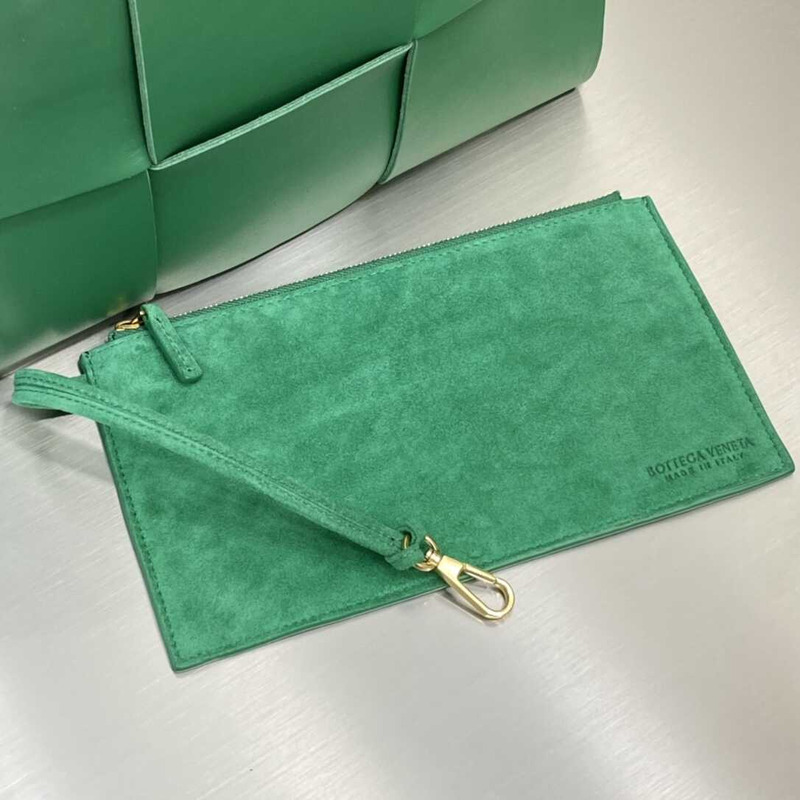 Bo*te*ga ve*ne*ta arco lambskin leather tote bag green