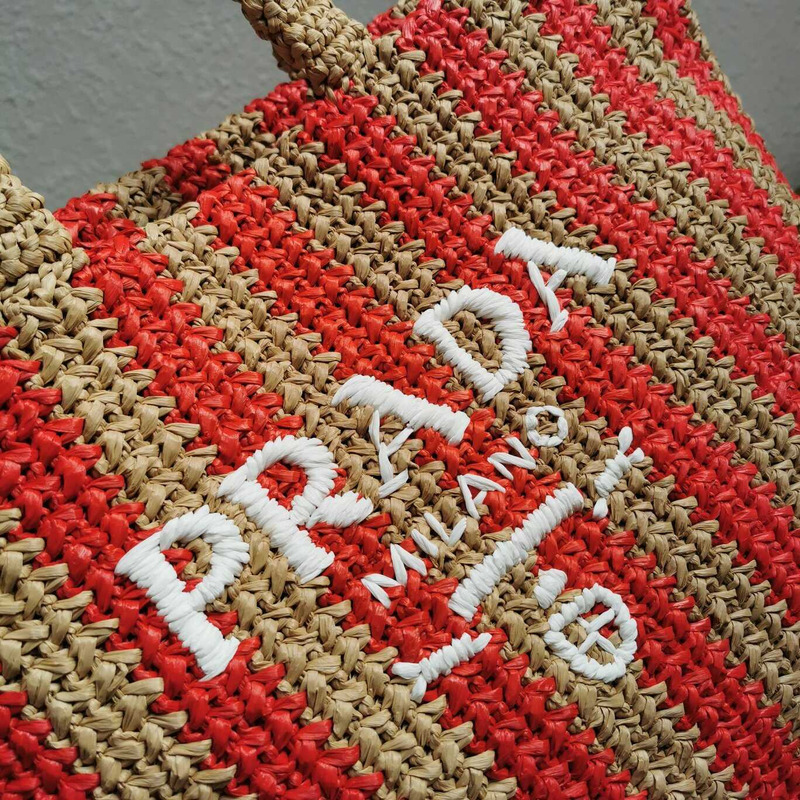 Pra*a large raffia tote bag tan/red