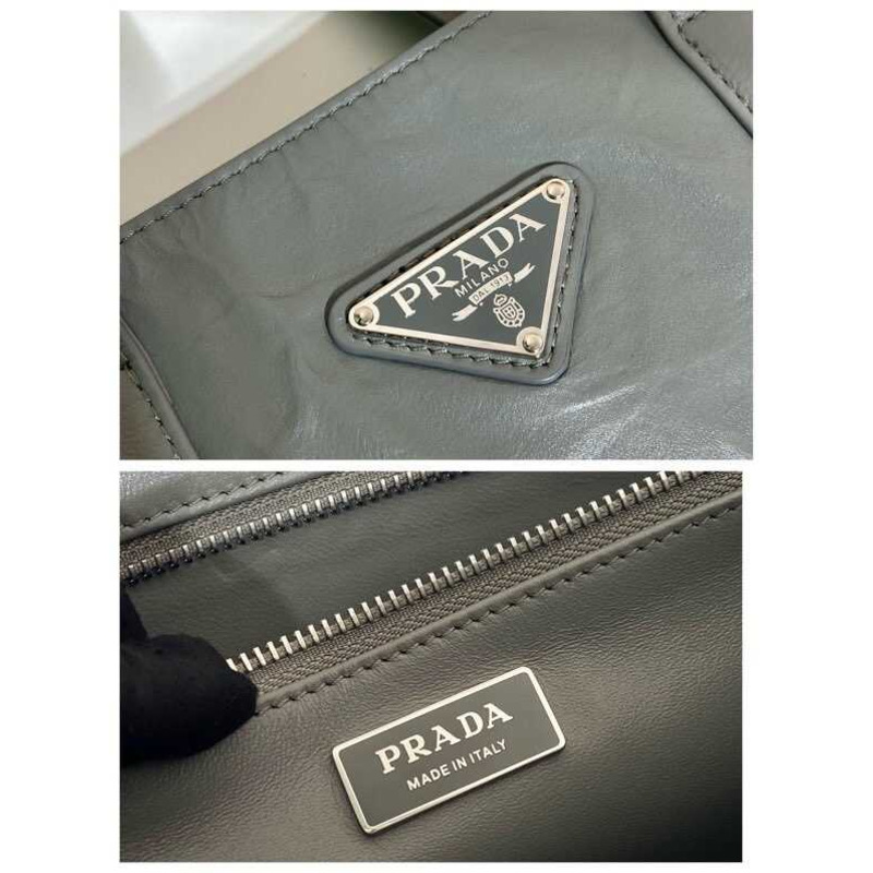 Pra*a logo-plaque tote bag gray