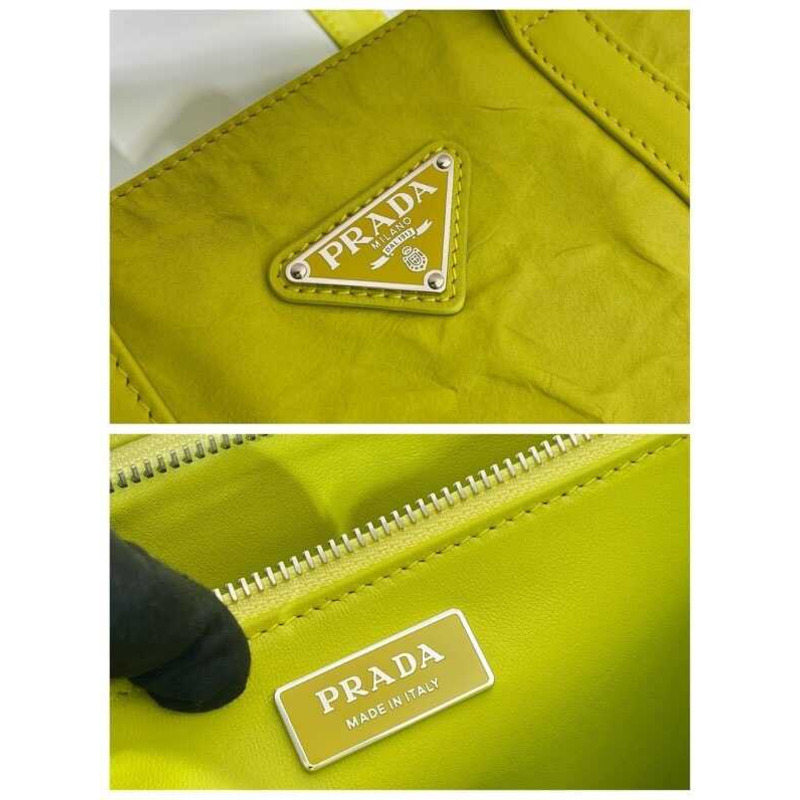 Pra*a logo-plaque tote bag yellow