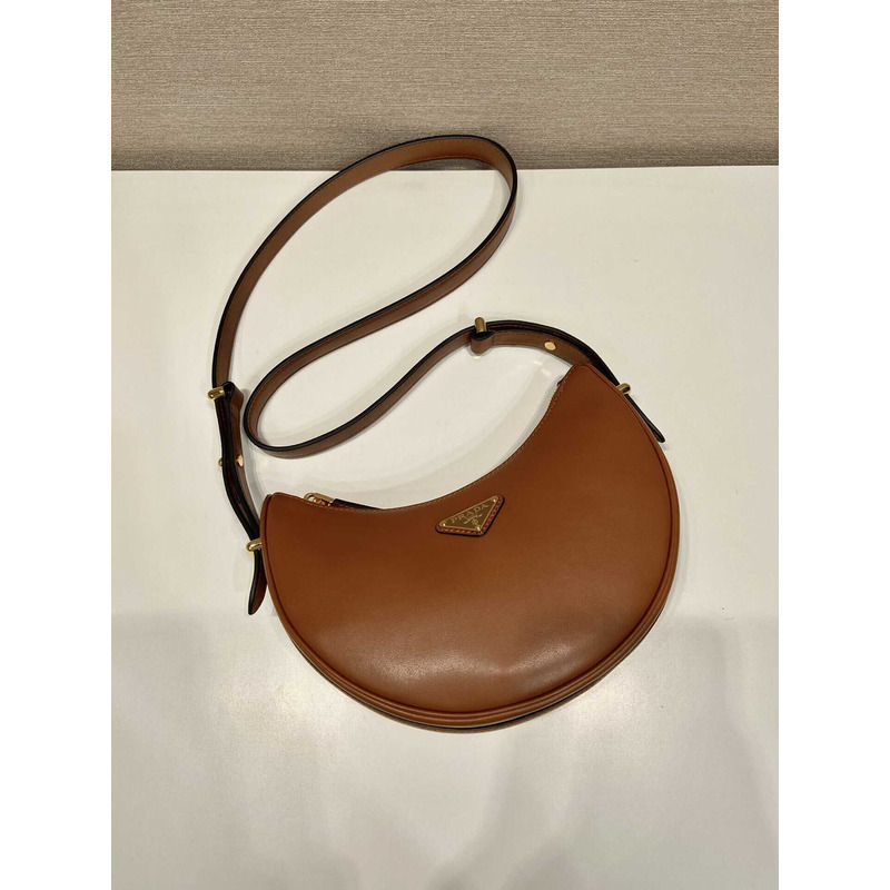 Pra*a leather shoulder bag brown