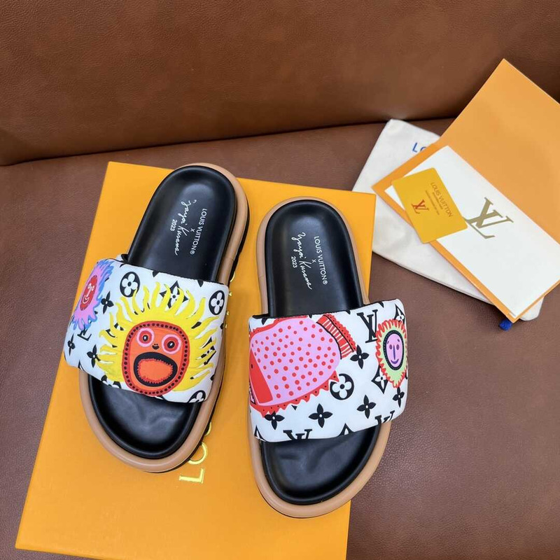 l**is V*t*n yayoi kusama sun series slippers white