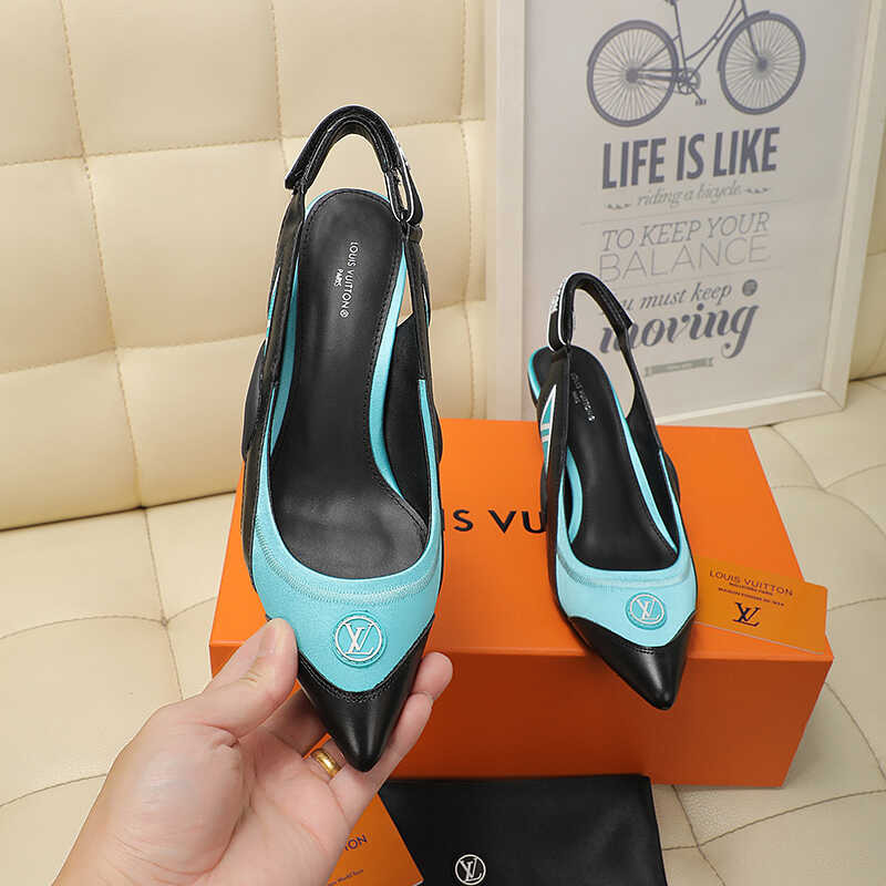 l**is V*t*n archlight slingback pump blue