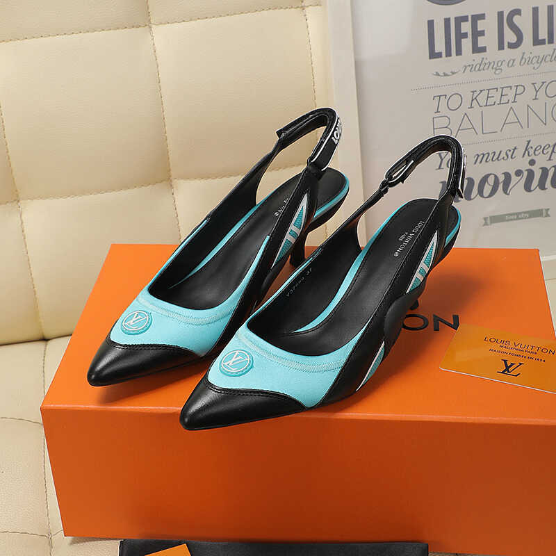 l**is V*t*n archlight slingback pump blue