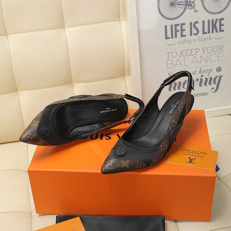 l**is V*t*n archlight slingback pump black/monogram