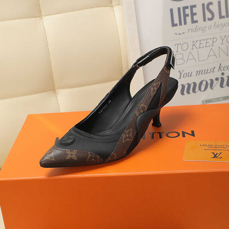 l**is V*t*n archlight slingback pump black/monogram